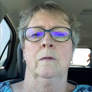 Meet your Posher, Sylvia